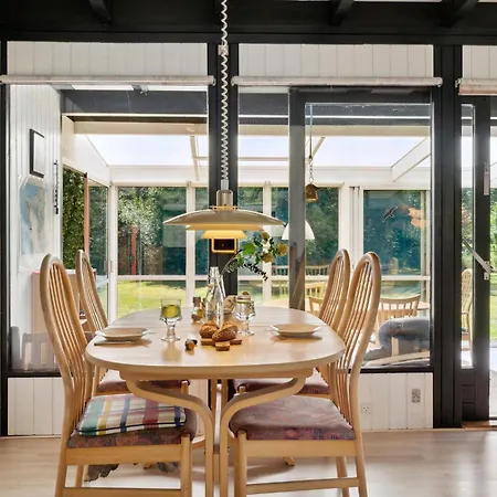 Gorgeous In With Wifi Holiday home